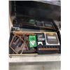 Image 2 : DELUXE BILLIARD ACCESSORY KIT