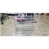 Image 1 : 3 FOOT 3 SHELF METAL RACKING