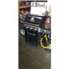 Image 1 : CUISINART NATURAL GAS BBQ WITH COVER, WORKING WITH CONNECTION HOSE