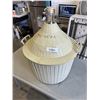 Image 2 : LARGE WINE CARBOY