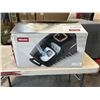 Image 2 : MIELE GUARD L1 ALL FLOOR CANISTER VACUUM - TESTED WORKING, RETAIL $899