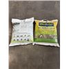 Image 1 : 2 NEW BAGS OF GREASWEEPNATURES SUPER ABSORBENT, 28.3 LITRE BAGS