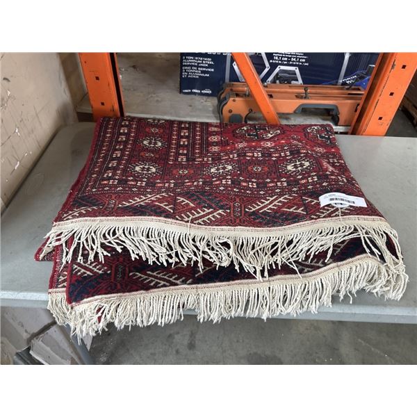 HAND KNOTTED AREA CARPET