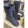 Image 2 : 4 PAIRS OF LADIES BOOTS SIZE 6