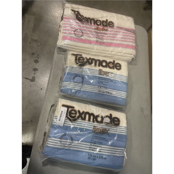 3 NEW OLD STOCK TEXMODE BLANKETS