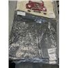 Image 4 : 3 NEW PACKS OF 6 DECORATIVE CUSHION COVERS