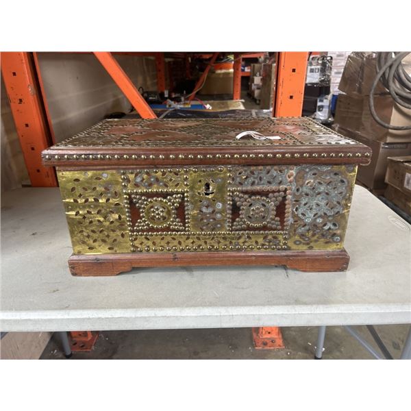 VINTAGE HANDCRAFTED STORAGE TRUNK WITH BRASS ACCENTS