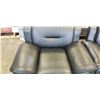 Image 3 : MODERN BLACK LOVESEAT AND CHAIR WITH CHROME LEGS, IN GOOD CONDITION