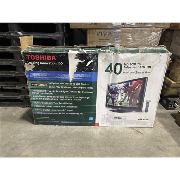 TOSHIBA 40 INCH HD LCD TV. WORKING