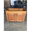 Image 1 : VINTAGE PINE DRY SINK