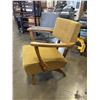 Image 4 : 2 MCM CHAIRS