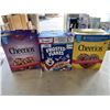 Image 1 : 5 BAGS OF CEREAL - ALL NEW SEALED EXCEPT ONE BAG FROASTED FLAKES