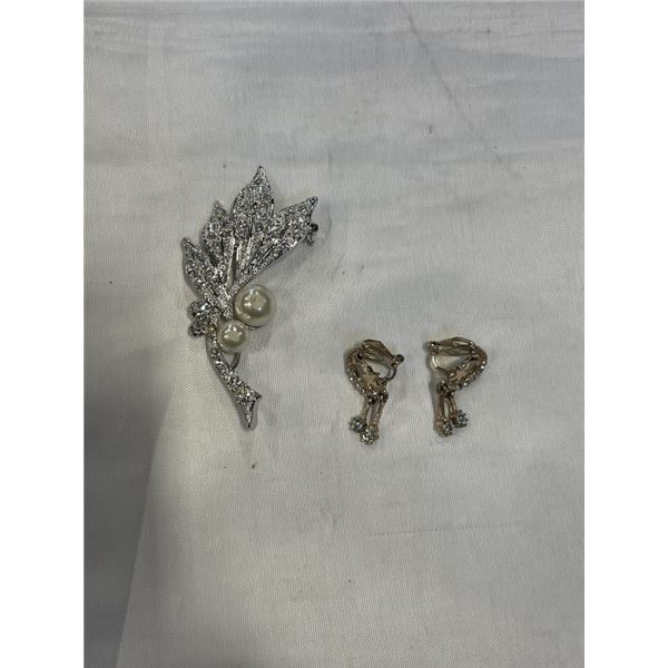 RHINESTONE BROOCH AND CLIP ON EARRINGS