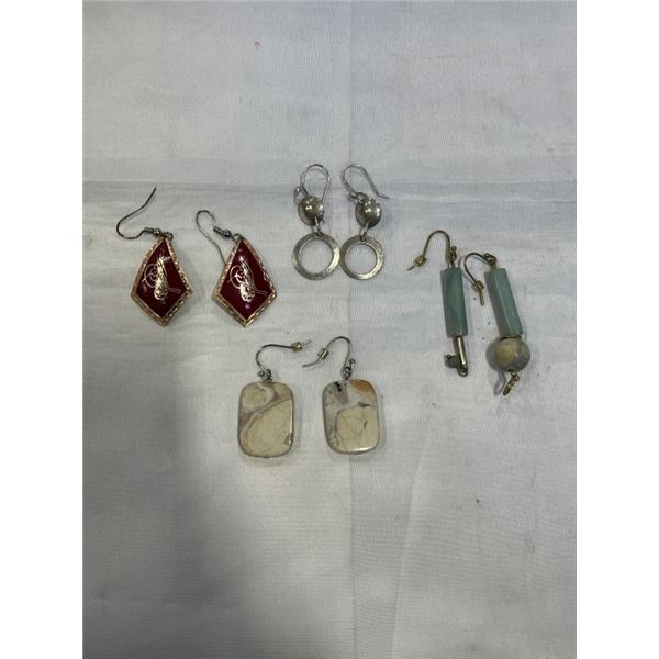 4 PAIRS OF DANGLE EARRINGS, 2 HAVE NATURAL STONES