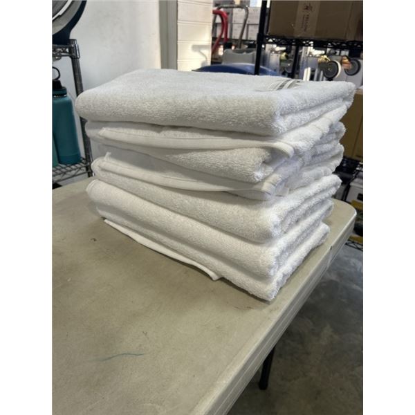6 NEW WHITE BATH TOWELS