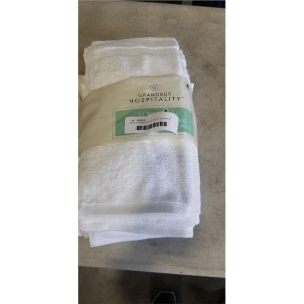 NEW GRANDEUR HOSPITALITY 24 WHITE WASHCLOTHES. 13" X 13"