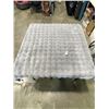 Image 1 : LARGE HOUSE & HOME THROW BLANKET
