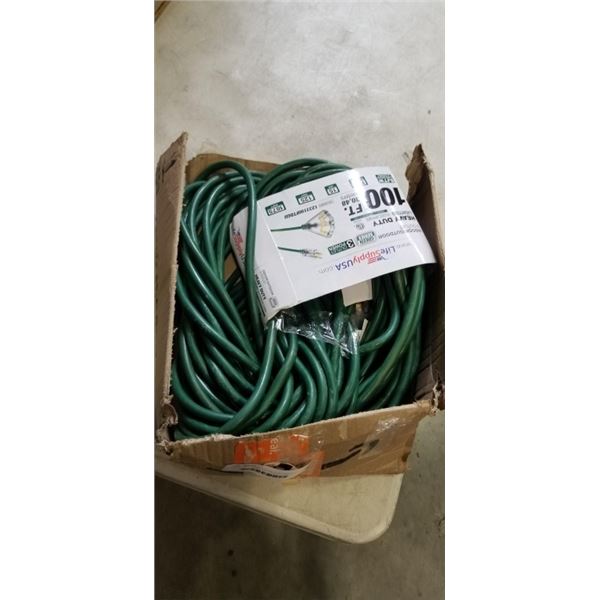 HEAVY DUTY LIGHTED 100 FOOT GREEN 3 OUTLET EXTENSION CORD. 12AWG/3C