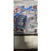 Image 5 : LARGE LOT OF ASSORTED COLLECTOR SPORTS CARDS