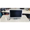 Image 1 : APPLE CINEMA DISPLAY WITH 20" SCREEN
