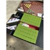 Image 3 : YELLOW MOUNTAIN CHINESE MAHJONG SET IN SOFT CASE AND 2 CHINESE CHECKERS SETS