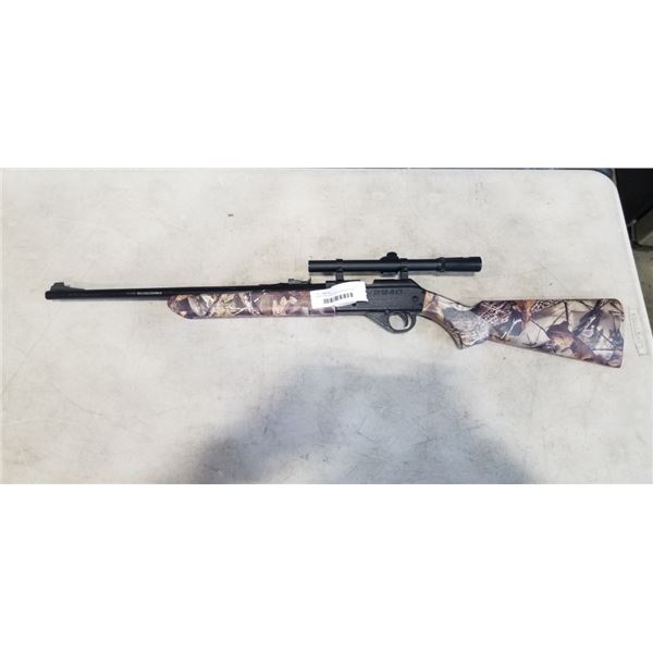 DAISY 2840 CAMO GRIZLY AIR RIFLE WITH MOUNTED BLACK SCOPE