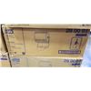 Image 1 : NEW CASE OF TORK HAND TOWEL ROLL, NATURAL, 1 PLY 6 ROLLS PER CASE