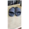 Image 1 : AS NEW ROOTS MENS GREY SLIDES. SIZE 7 US