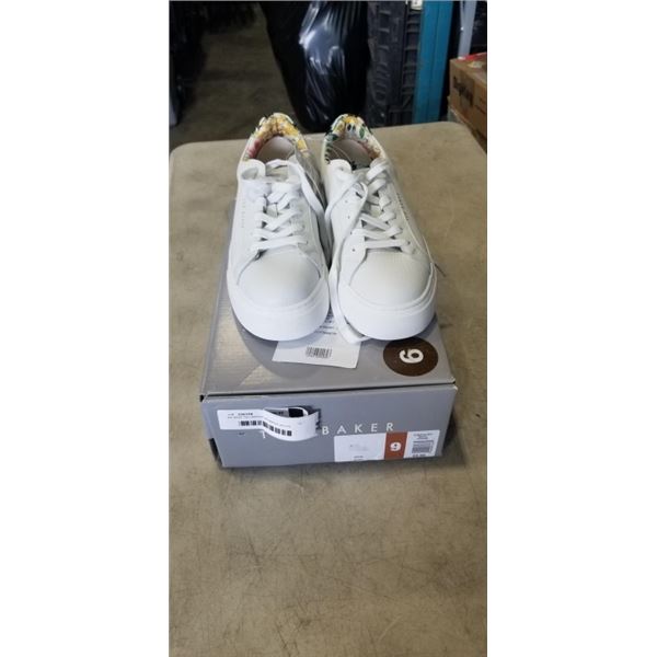 AS NEW TED BAKER WOMANS WHITE SHOES. SIZE 9 US