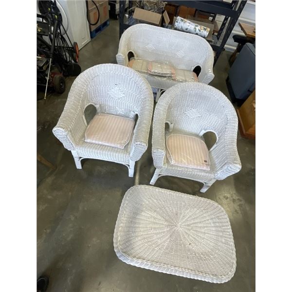 4 PIECE WICKER PATIO SET - LOVE SEAT, 2 CHAIRS, AND COFFEE TABLE
