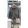 Image 2 : PELLE CUIR MENS DRESS LEATHER SIZE SMALL AND NORTH END LADIES LEATHER JACKET. SIZE MEDIUM