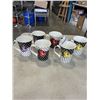 Image 5 : LOT OF VINTAGE DISHES, MUGS, MIXING BOWLS, ETC