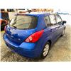 Image 15 : PARKSVILLE - 2009 NISSAN VERSA BLUE 212566 KMS - 360679-1
