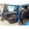 Image 46 : PARKSVILLE - 2015 KIA SOUL BLUE 256184 KMS - 229410A-2