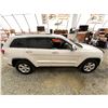Image 12 : PARKSVILLE - 2012 JEEP GR CHEROKEE WHITE 198190 KMS - 218139-3
