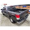 Image 22 : PARKSVILLE - 2013 TOYOTA TUNDRA GREY 284821 KMS - 042634-3