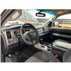 Image 49 : PARKSVILLE - 2013 TOYOTA TUNDRA GREY 284821 KMS - 042634-3