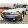 Image 2 : PARKSVILLE - 1997 SUBARU LEGACY WHITE 268900 KMS - 601279-2