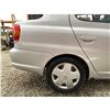 Image 15 : PARKSVILLE - 2004 TOYOTA ECHO SILVER 144441 KMS - 334776-3
