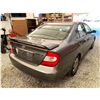 Image 15 : PARKSVILLE - 2003 TOYOTA CAMRY GREY 370809 KMS - 093303-2