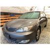 Image 3 : PARKSVILLE - 2003 TOYOTA CAMRY GREY 370809 KMS - 093303-2
