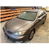 Image 4 : PARKSVILLE - 2003 TOYOTA CAMRY GREY 370809 KMS - 093303-2