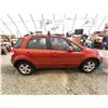 Image 11 : PARKSVILLE - 2010 SUZUKI SX4 ORANGE  129491 KMS - 300182-3