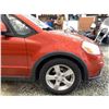 Image 38 : PARKSVILLE - 2010 SUZUKI SX4 ORANGE  129491 KMS - 300182-3