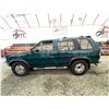 Image 23 : PARKSVILLE - 1995 NISSAN PATHFINDER GREEN 158222 KMS - 049852-3