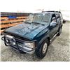 Image 3 : PARKSVILLE - 1995 NISSAN PATHFINDER GREEN 158222 KMS - 049852-3