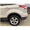 Image 29 : PARKSVILLE - 2016 FORD ESCAPE WHITE  KMS - C46858-2