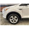 Image 31 : PARKSVILLE - 2016 FORD ESCAPE WHITE  KMS - C46858-2