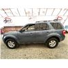 Image 23 : PARKSVILLE - 2011 FORD ESCAPE BLUE 183132 KMS - A83814-2