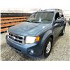 Image 3 : PARKSVILLE - 2011 FORD ESCAPE BLUE 183132 KMS - A83814-2